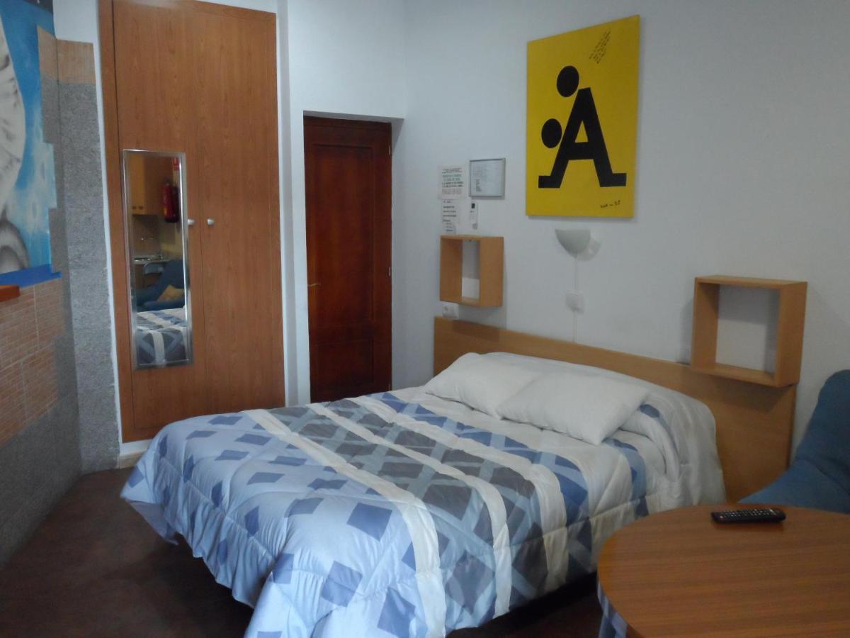 Hostal Via Del Caminante Madrigalejo Zewnętrze zdjęcie